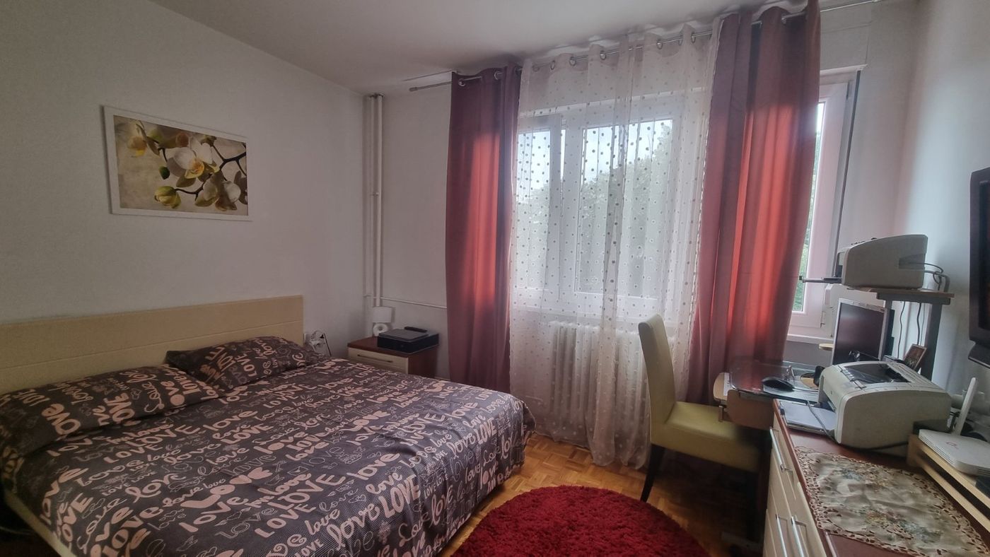 Uknjižen fasadna cigla   kompletno renoviran i namešten   062 792 583 3