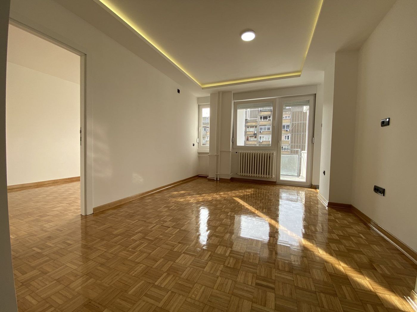 Kompletno renoviran trosoban stna   odmah useljiv  uknjižen   062 792 583 2