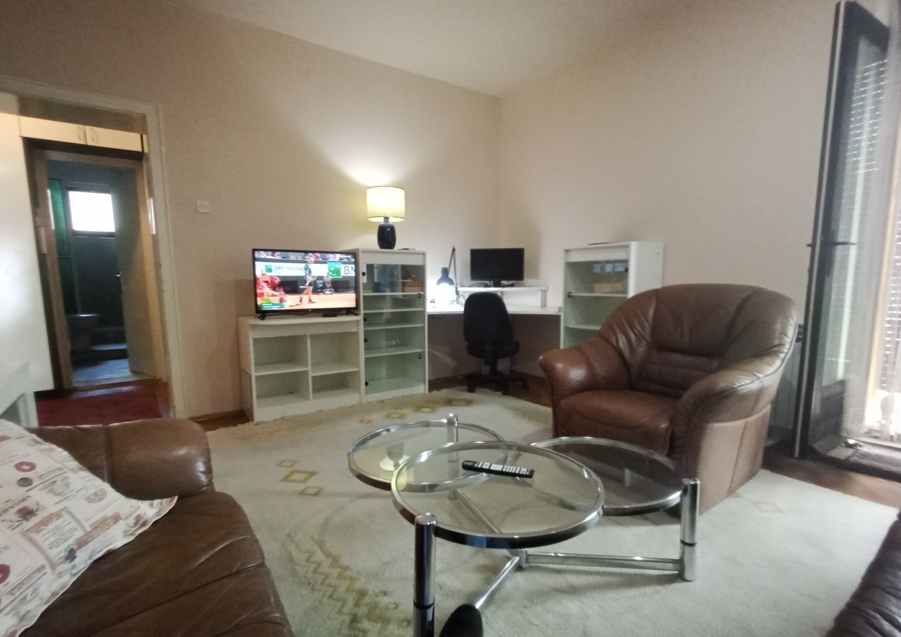 Dvosoban Stan u Obrenovicevoj ulici u Nisu 7