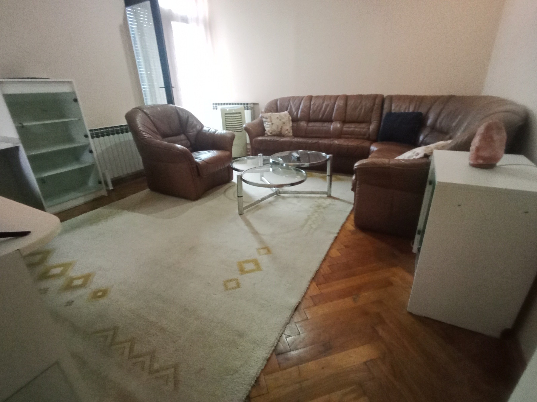 Dvosoban Stan u Obrenovicevoj ulici u Nisu 5