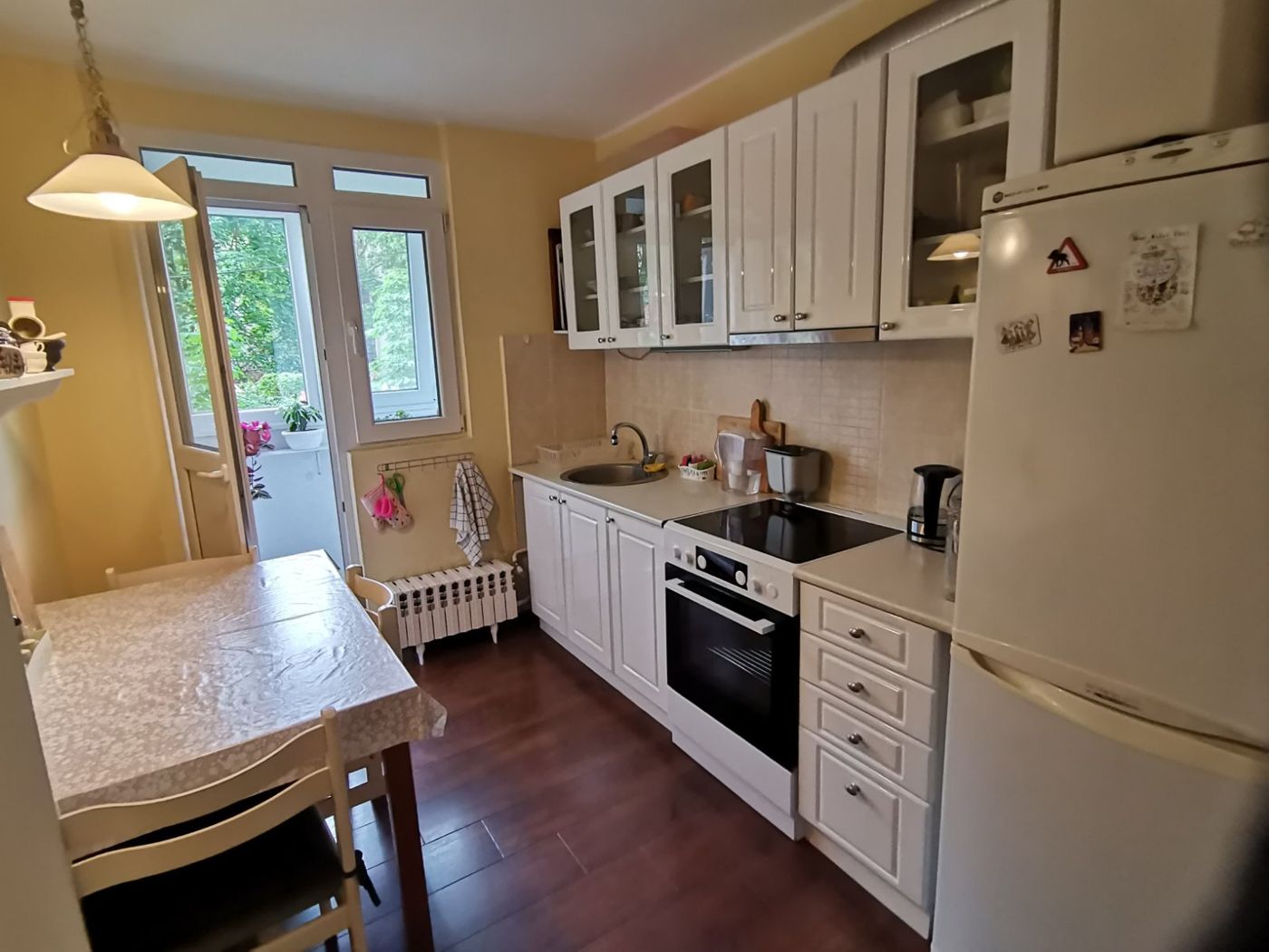 Uknjižen   visoko prizemlje 3m   podrum   062 792 583 3