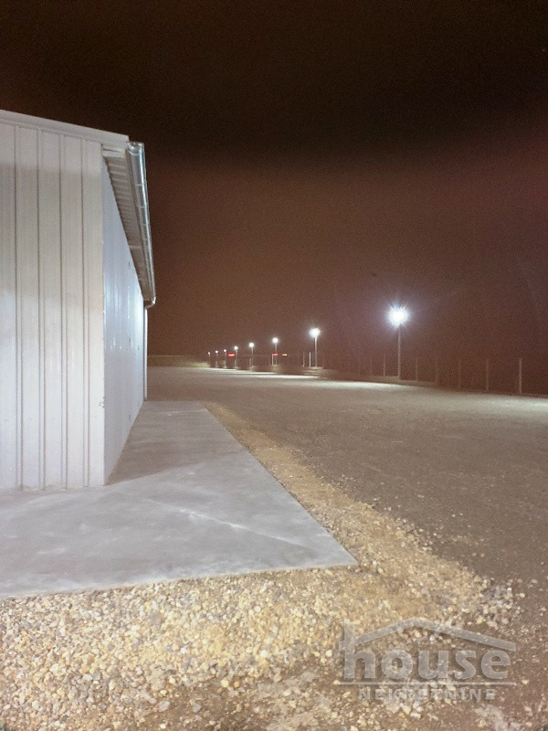 Poslovni prostor,KAĆ,KAĆKA PETLJA 5800m2,2800€ , ID: 9115816 2