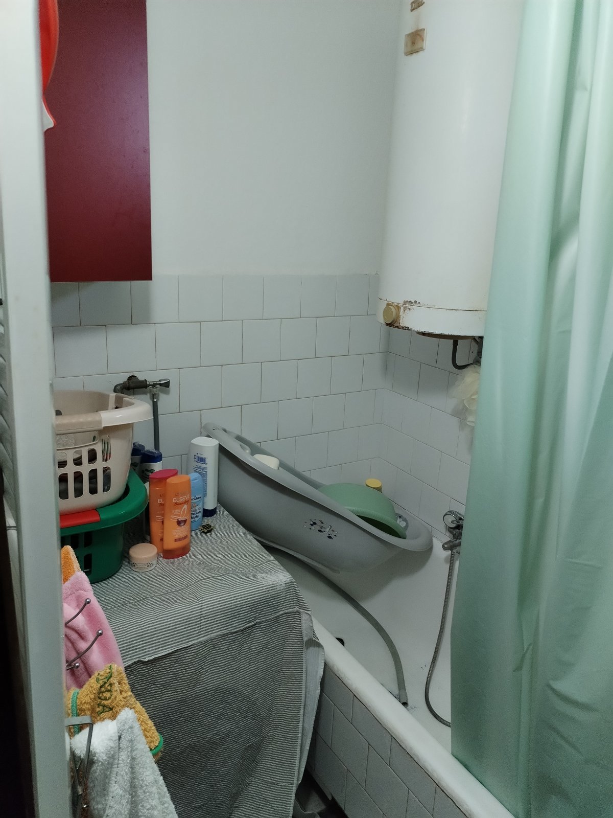 Kuća na prodaju u širem centru grada 5