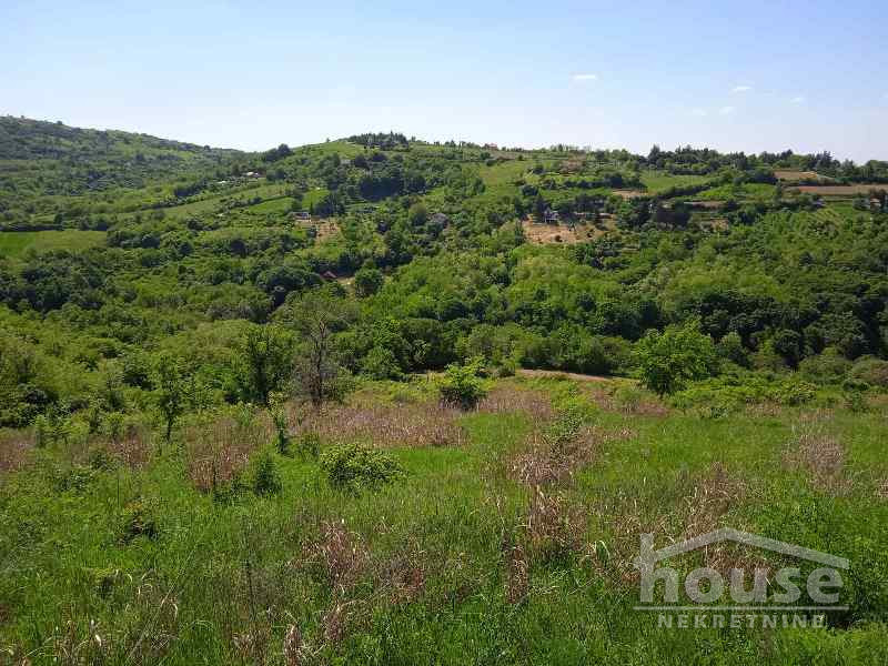 Plac,LEDINCI NOVI,VIKEND ZONA6250m2,  128750€ , ID: 7080910 3