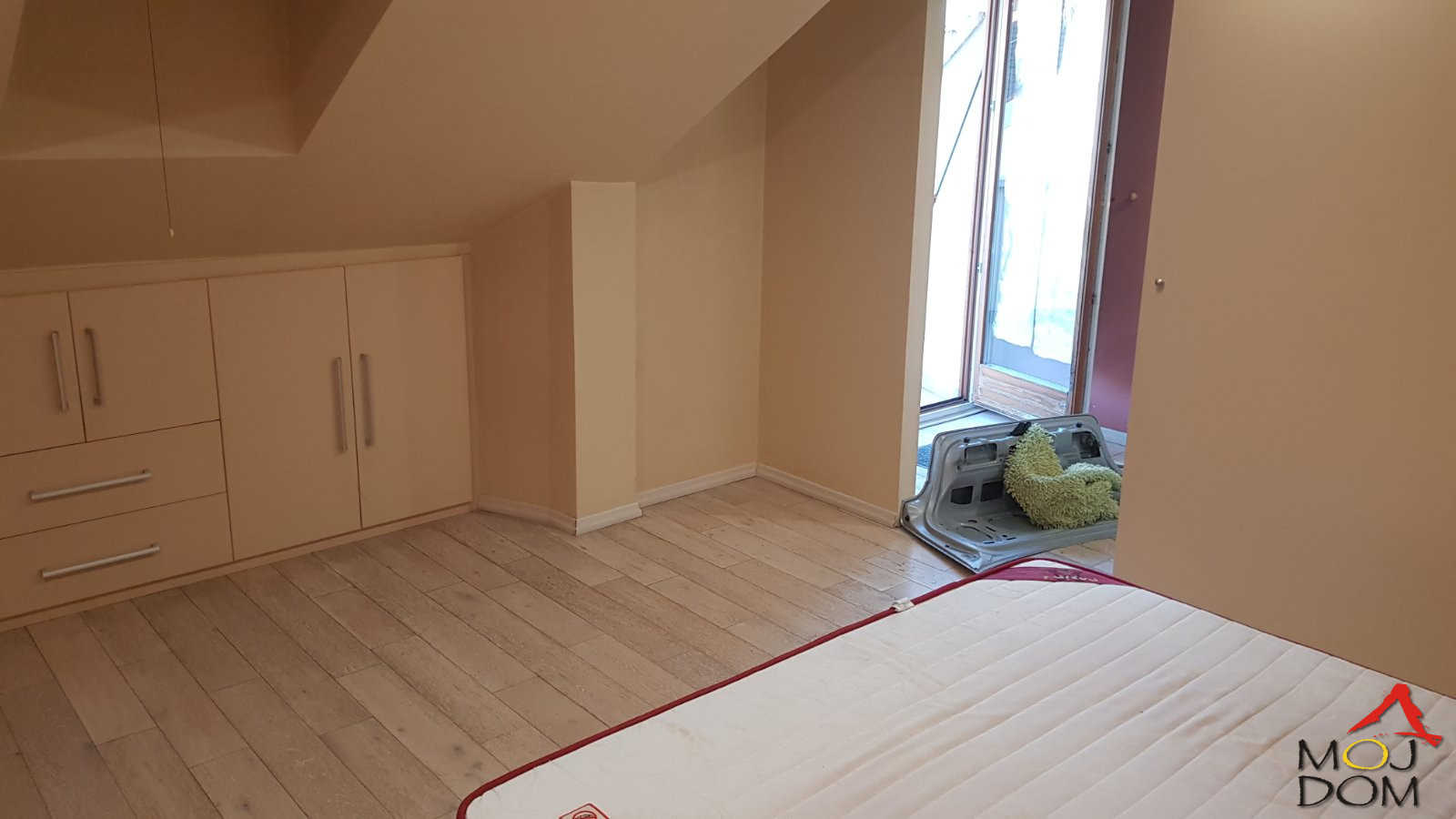 Stan,NOVI SAD,BULEVAR,kv: 174, € 268500, ID: 1026599 12