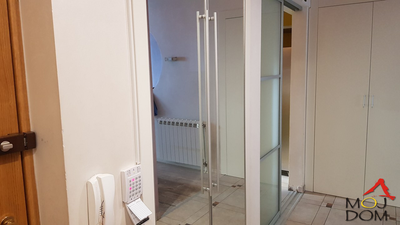 Stan,NOVI SAD,BULEVAR,kv: 174, € 268500, ID: 1026599 5