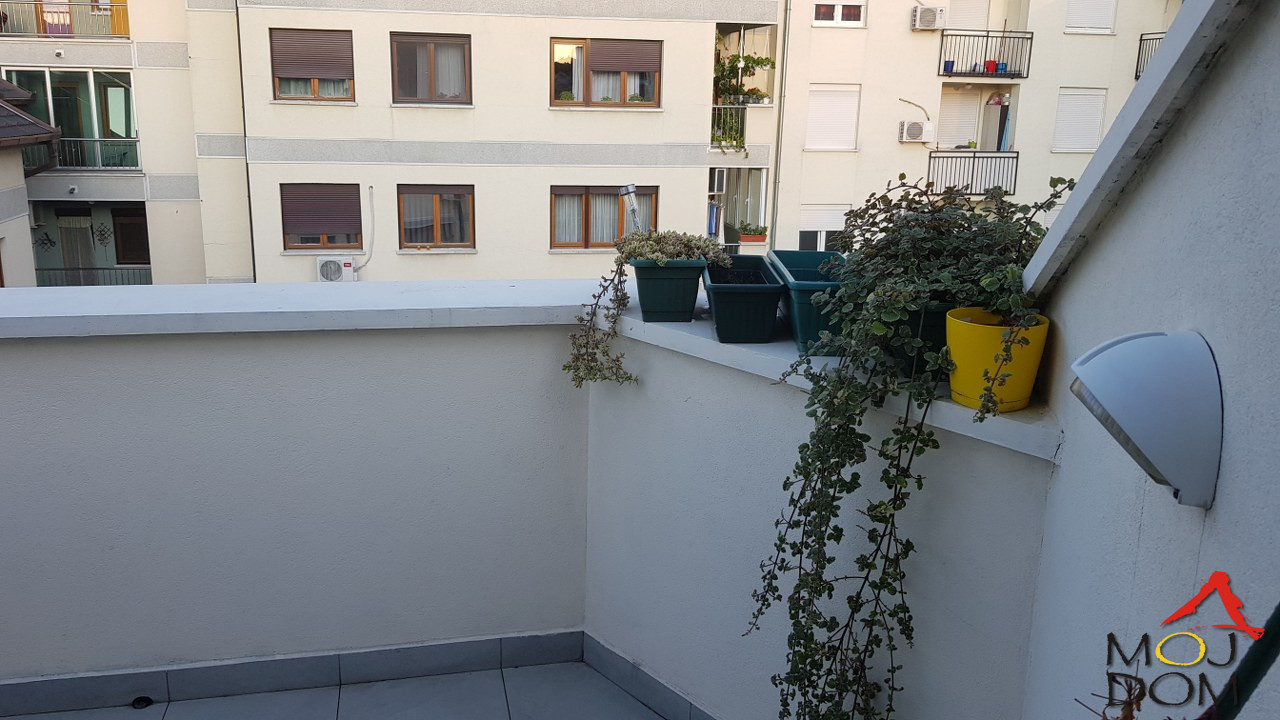 Stan,NOVI SAD,BULEVAR,kv: 174, € 268500, ID: 1026599 21