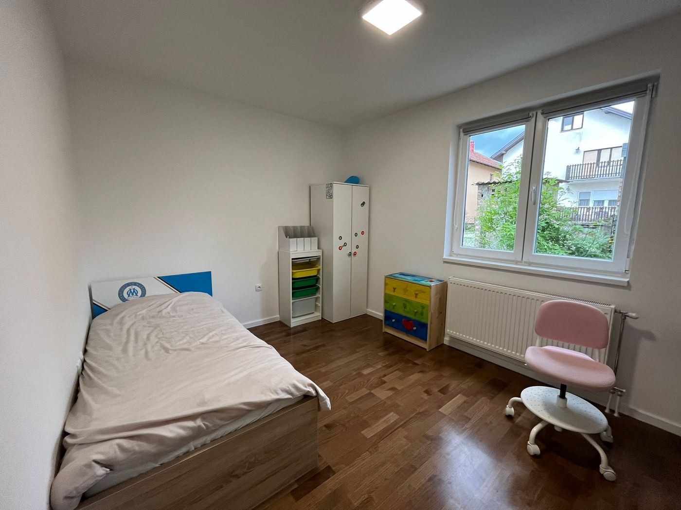 Uknjižen  odmah useljiv   Telepska dolina   062 792 583 5