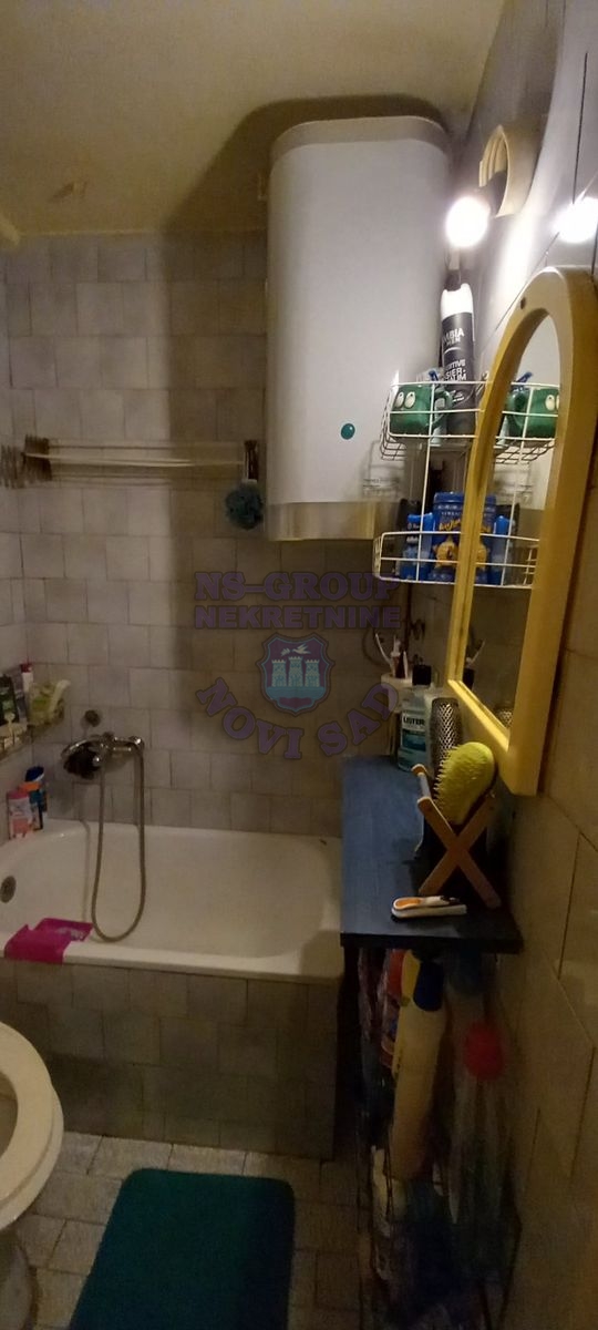 Uknjižen dvosoban stan   odličan raspored   062 792 583 3