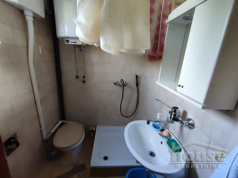 Kuca,SREMSKI KARLOVCI,BANSTOL123m2,69000€ , ID: 3045770 24