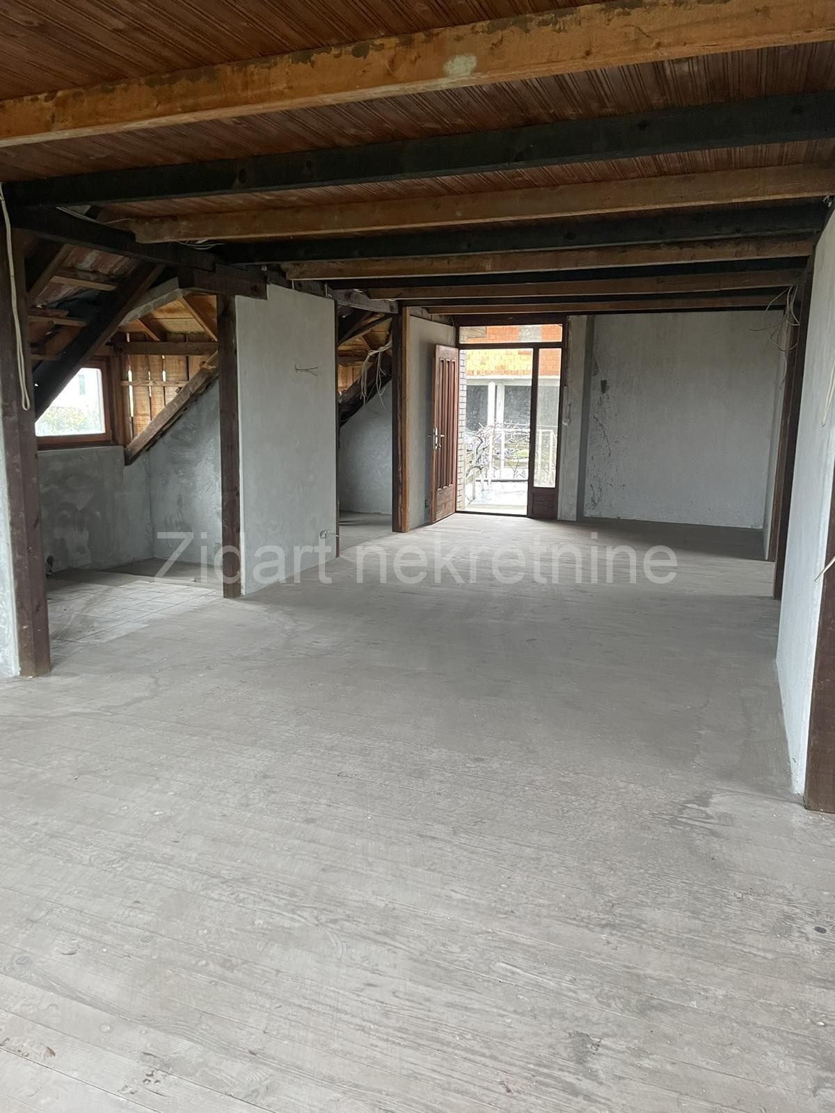 Smederevo, Petrijevo, kuća 398.55m2 5