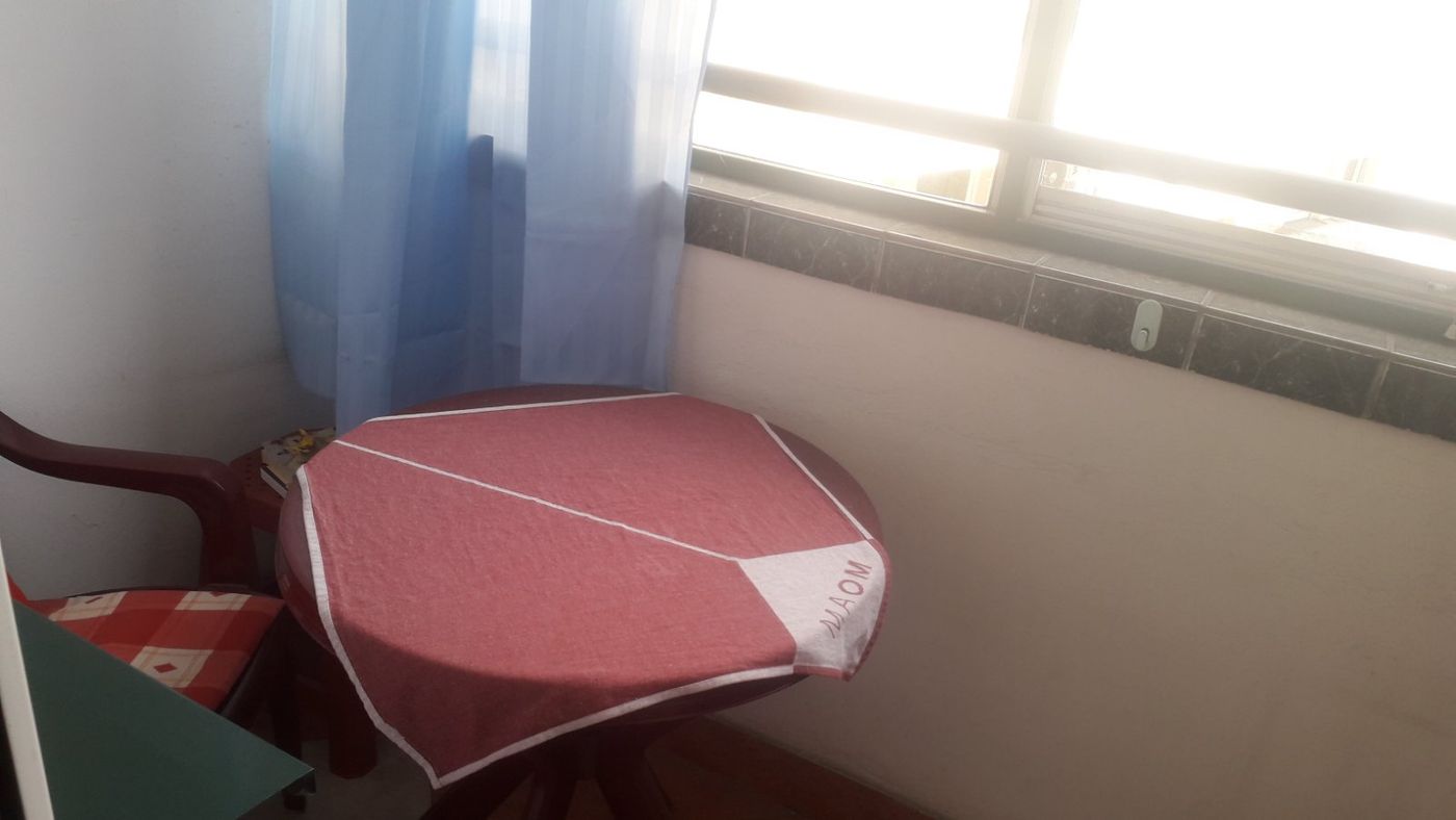 Uknjižena garsonjera   nameštena   062 792 583 4