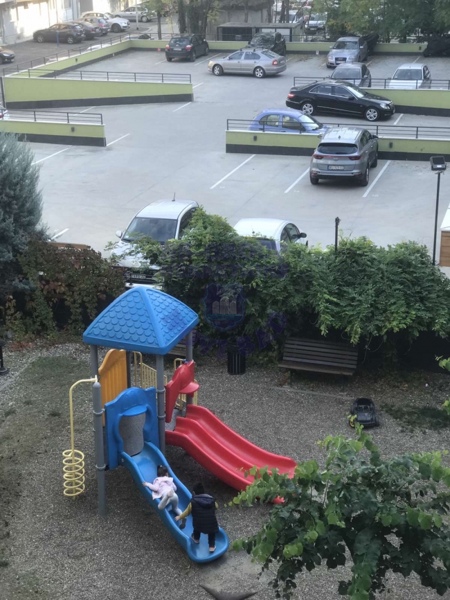 Uknjižen nov stan kod Ž Stanice   062 792 583 4