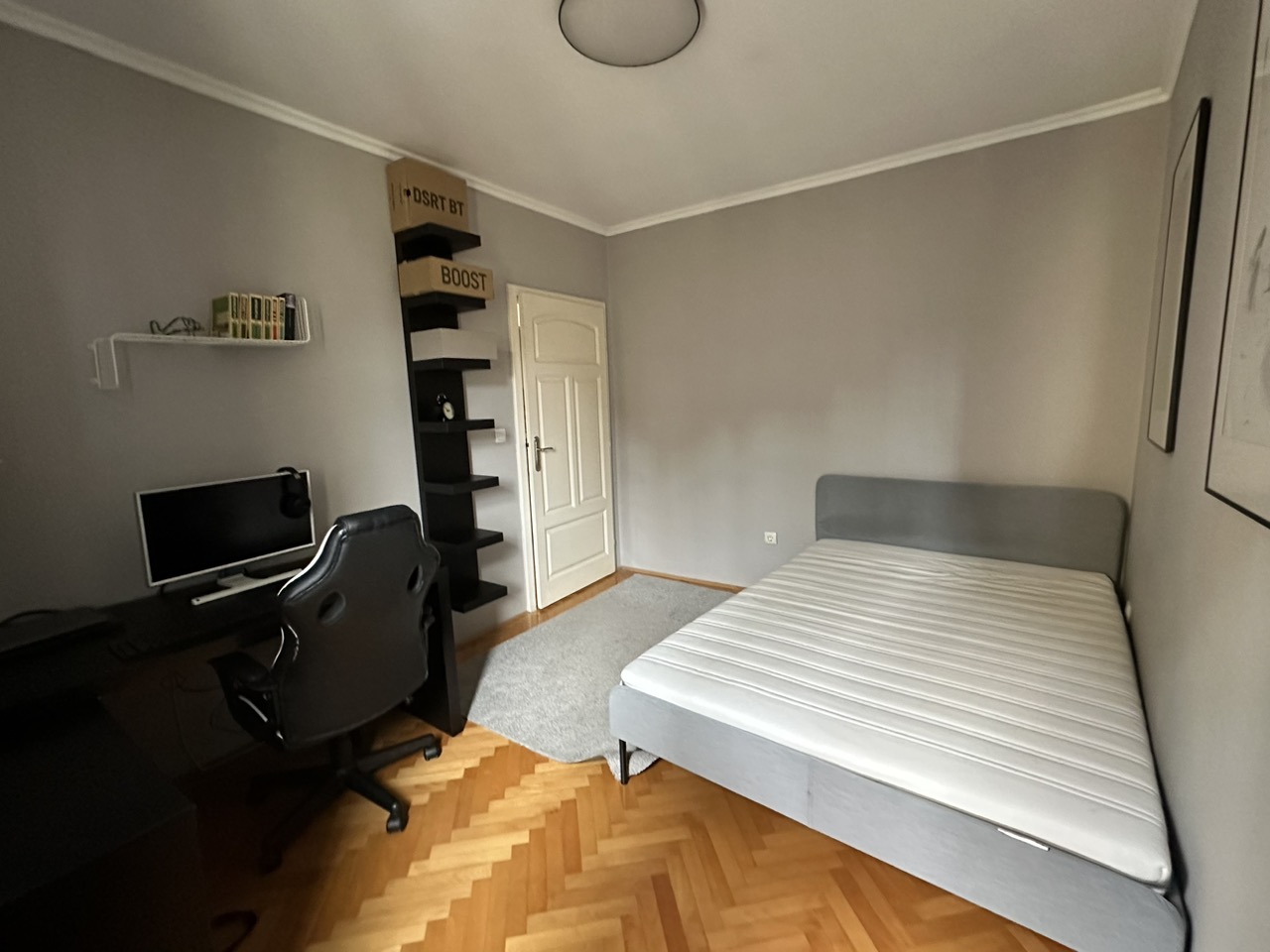 Strogi centar   pešačka zona   bez ulaganja   odlična investicija   062 792 583 4