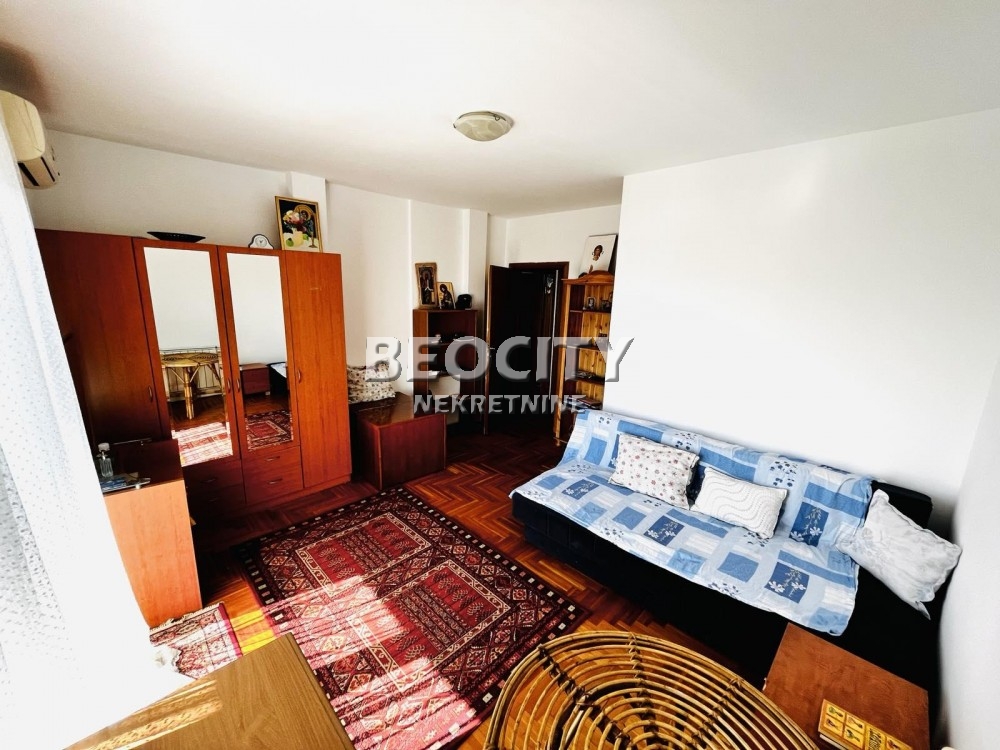 četvorosoban stan, 106 m2, Bulevar Evrope, Tihomira Ostojića ID: 94351 9