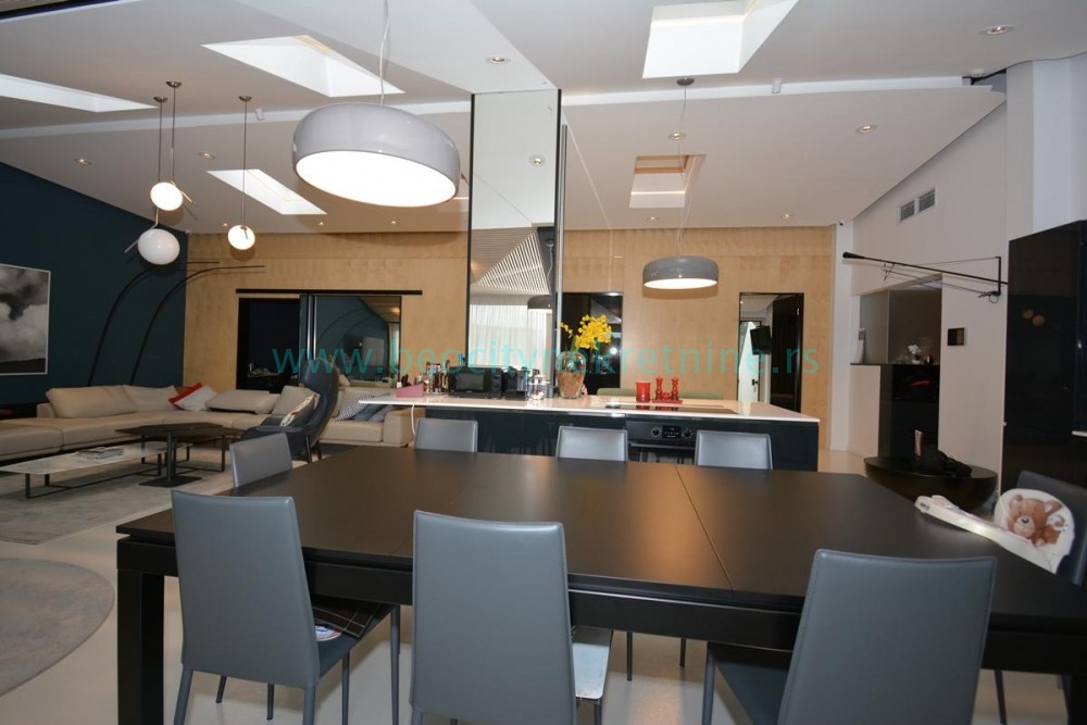 četvorosoban stan, 240 m2, Dedinje, Omladinska ID: 32799 4