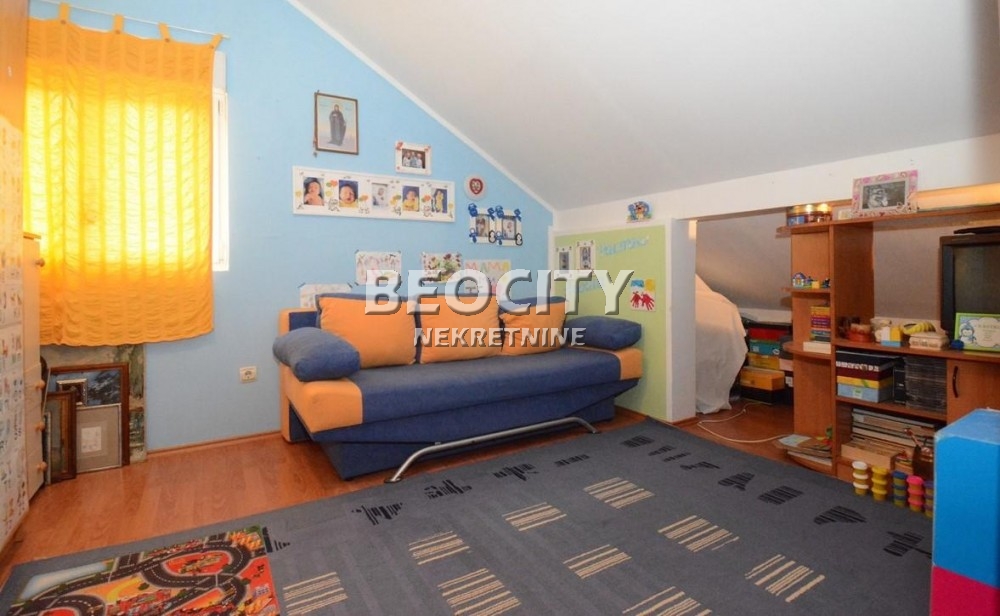 četvorosoban stan, 90 m2, Bele vode, Leposave Vujošević ID: 547 15