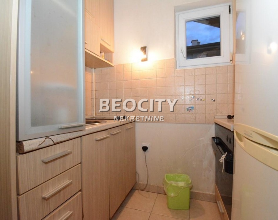 Dvosoban stan, 37 m2, Centar, Vojvode Vlahovića ID: 95135 8