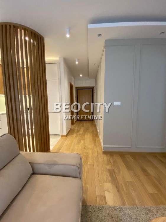 Dvosoban stan, 45 m2, Južni bulevar ID: 97448 10