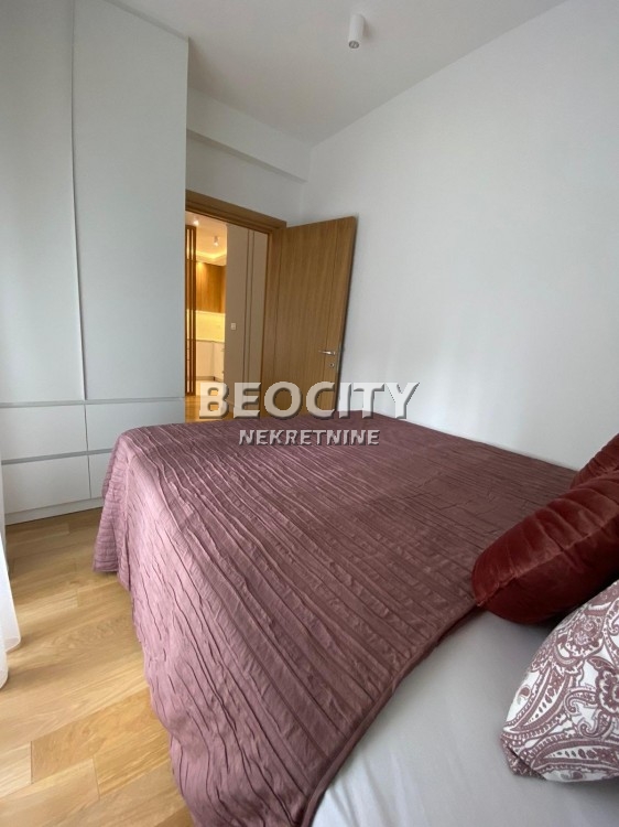 Dvosoban stan, 45 m2, Južni bulevar ID: 97448 11