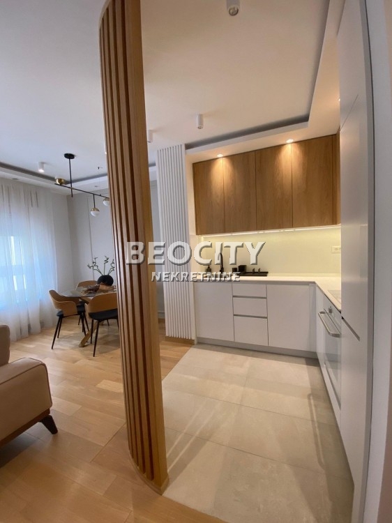 Dvosoban stan, 45 m2, Južni bulevar ID: 97448 8
