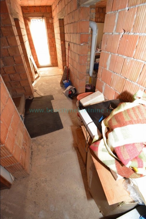 Dvosobna kuća, 250 m2, Pinosava, Nova 10 ID: 40518 16