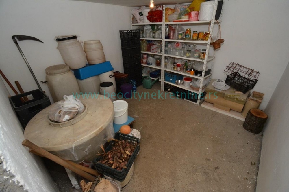 Dvosobna kuća, 250 m2, Pinosava, Nova 10 ID: 40518 15