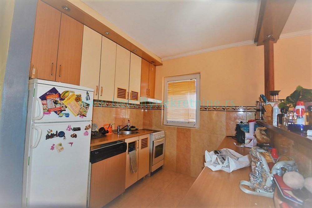 Kuća, 285 m2, Altina, Ugrinovacki put  39.deo ID: 27653 6