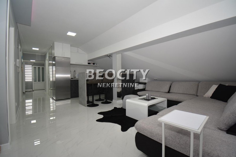 Kuća, 345 m2, Strelište, Stevana Sremca ID: 84698 8