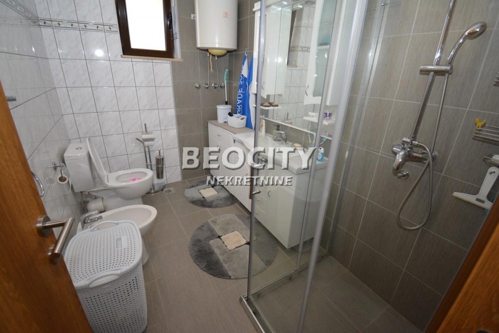 Kuća, 345 m2, Strelište, Stevana Sremca ID: 84698 13