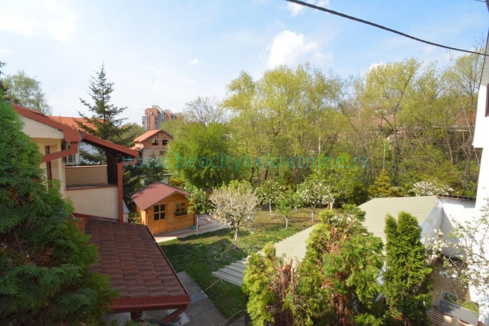 Kuća, 536 m2, Banjica, Slobodana Jovića ID: 40878 16