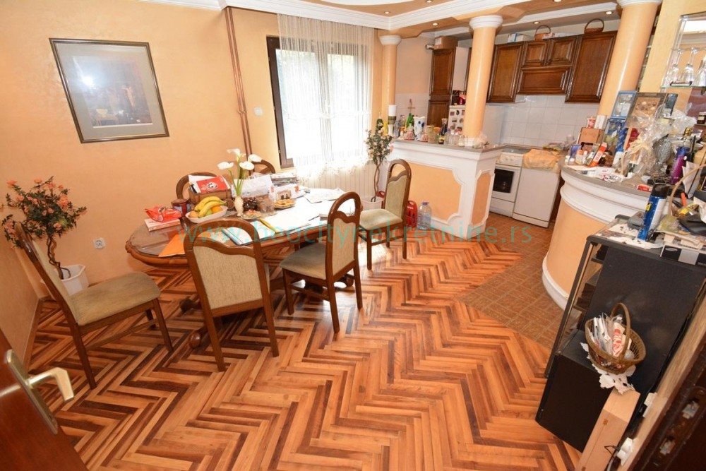 Kuća, 536 m2, Banjica, Slobodana Jovića ID: 40878 2