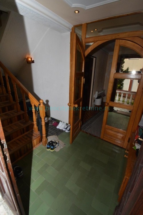 Kuća, 536 m2, Banjica, Slobodana Jovića ID: 40878 12