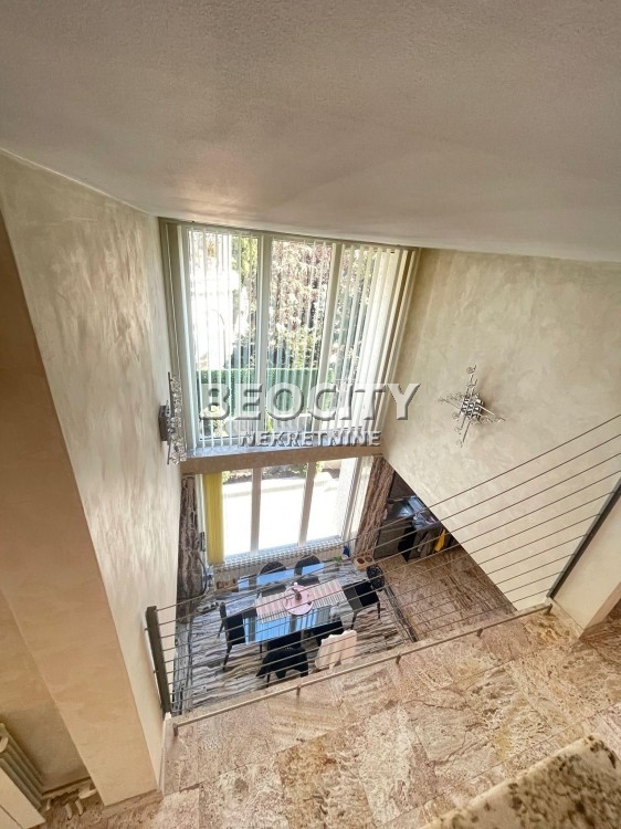 Kuća, 570 m2, Centar, Rakovička ID: 84432 15