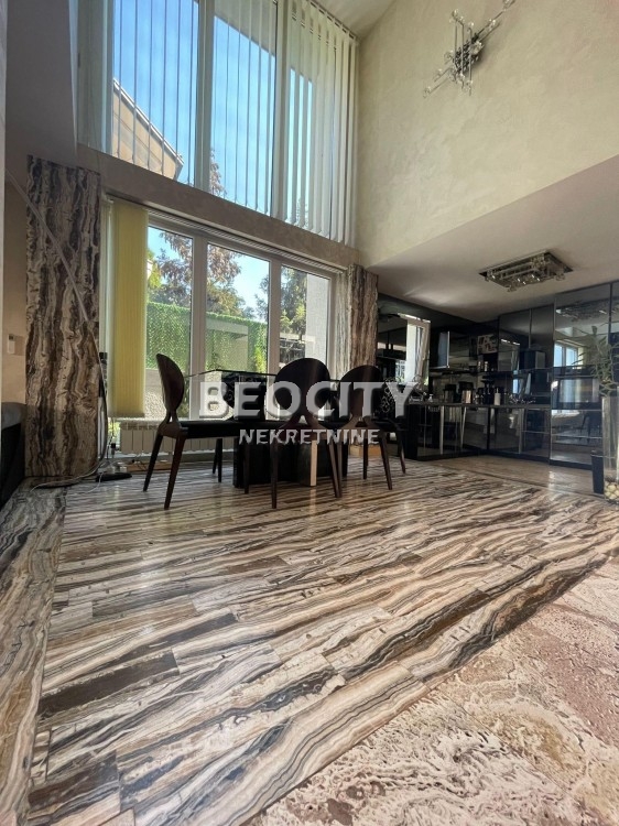 Kuća, 570 m2, Centar, Rakovička ID: 84432 6