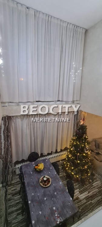 Kuća, 570 m2, Centar, Rakovička ID: 84432 11