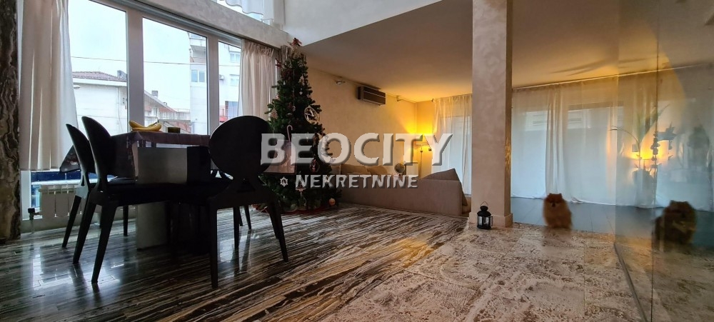 Kuća, 570 m2, Centar, Rakovička ID: 84432 4