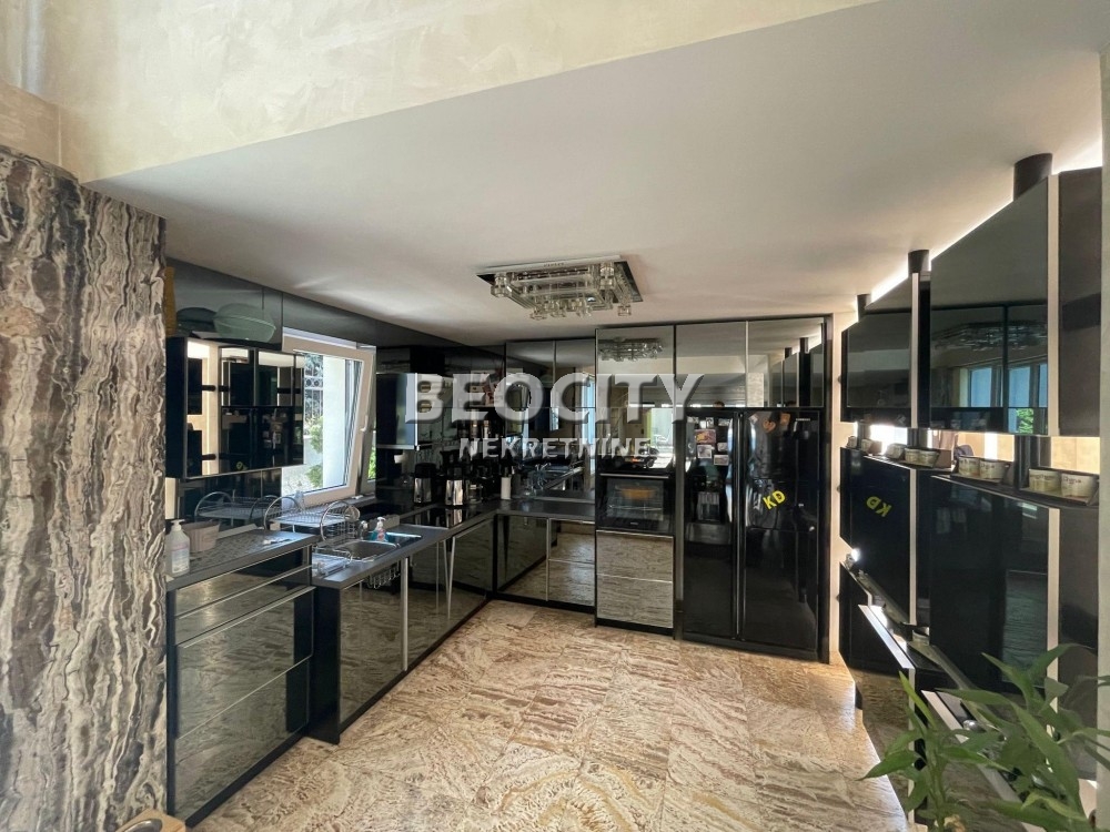 Kuća, 570 m2, Centar, Rakovička ID: 84432 5