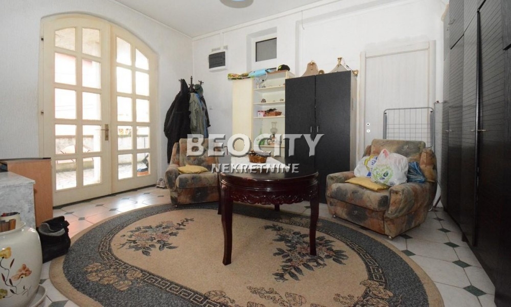 Kuća, 600 m2, Voždovac, Teodosijeva ID: 92884 8