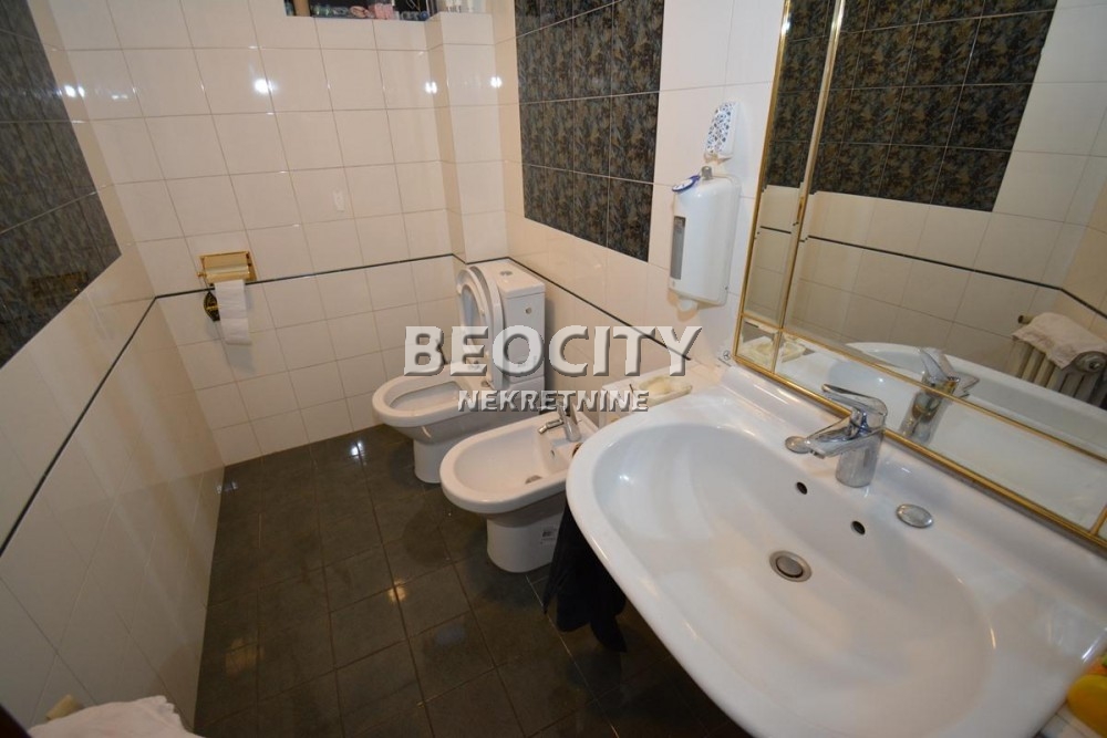 Kuća, 610 m2, Zeleno brdo, Ruže Jovanović ID: 78557 17