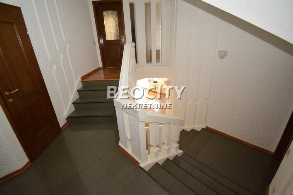 Kuća, 610 m2, Zeleno brdo, Ruže Jovanović ID: 78557 10