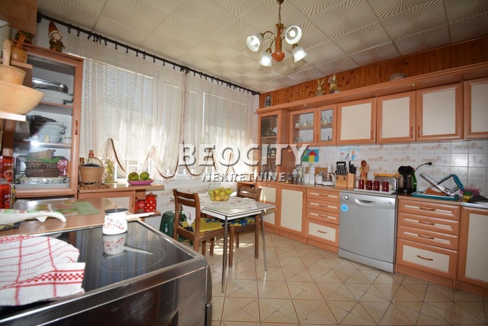 Kuća, 770 m2, Barajevo, Vucinac ID: 54351 16