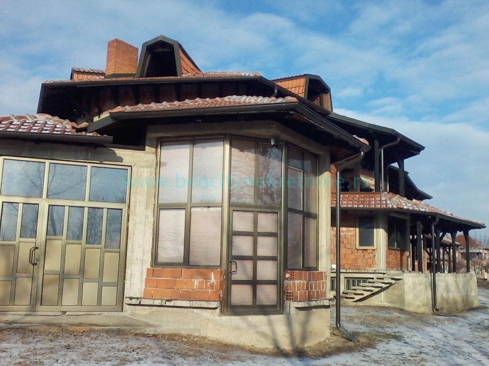 Lokal, 1260 m2, Crveni krst, Apatinska ID: 44501 3