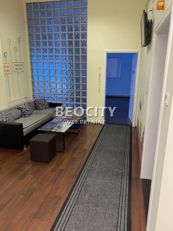 Lokal, 180 m2, Raška, Dr Jovanovića ID: 90851 5