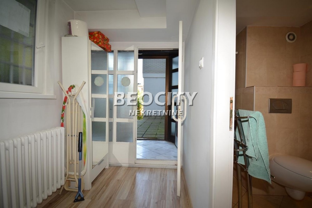 Lokal, 40 m2, Dedinje, Zvečanska ID: 50547 10