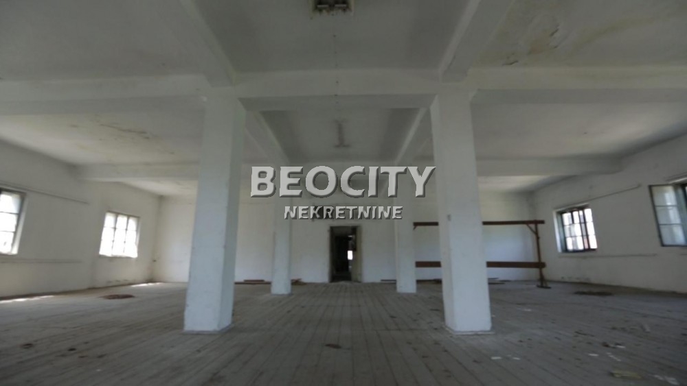 Lokal, 6483 m2 ID: 88360 1