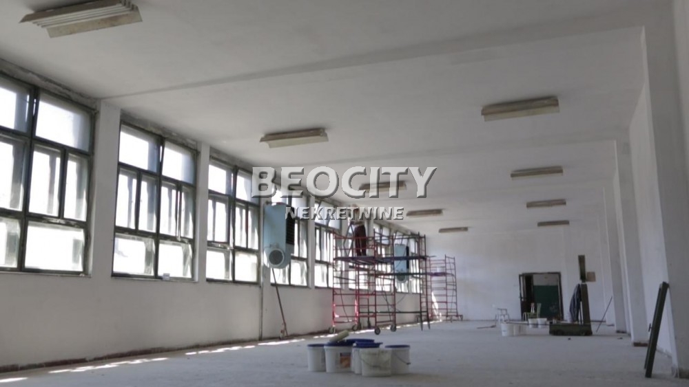 Lokal, 6483 m2 ID: 88360 4