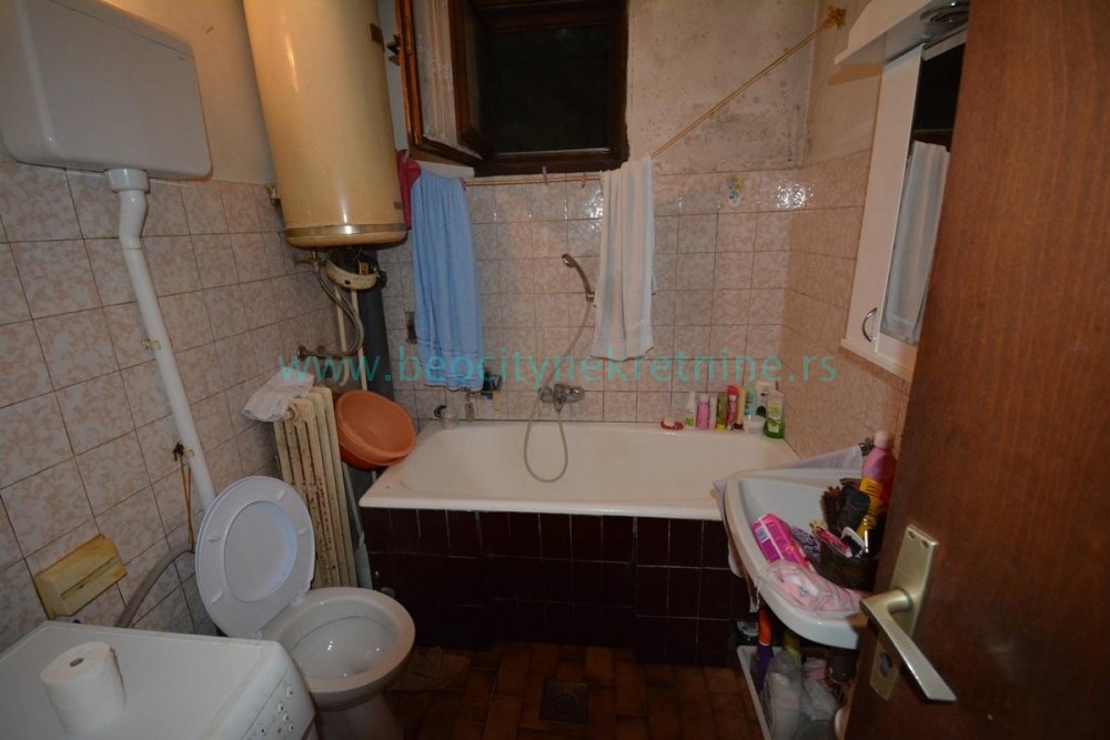 Petosobna kuća, 210 m2, Rakovica, Ribarčeva ID: 27051 18