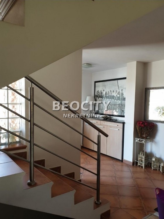 Petosobna kuća, 400 m2, Altina, Ugrinovački put 10. deo ID: 71267 10