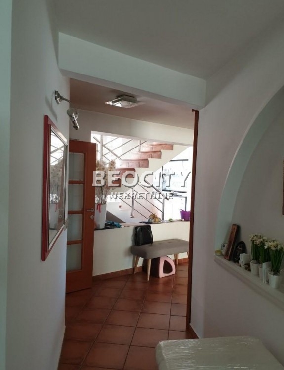 Petosobna kuća, 400 m2, Altina, Ugrinovački put 10. deo ID: 71267 11